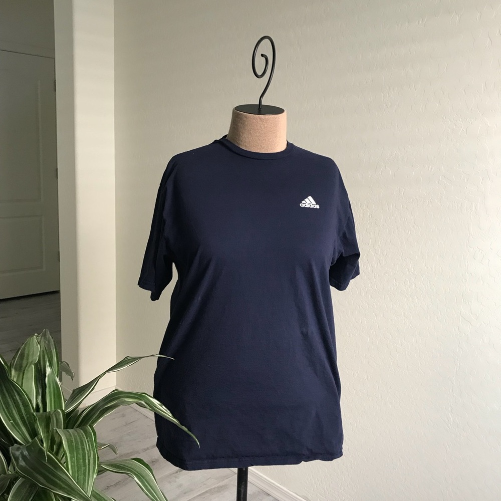 Navy Blue Adidas Short Sleeved T-shirt Size XL